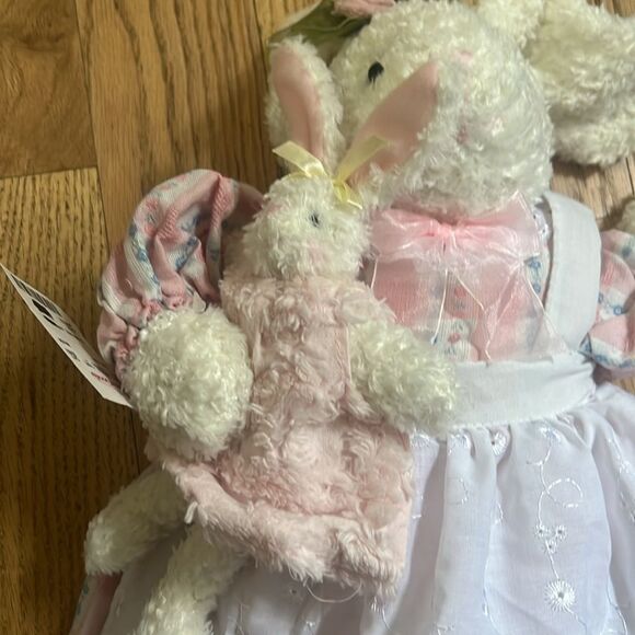 EASTER BUNNIES MOMMA & CHILD EASTER DRESS UP.‎ - Picture 5 of 12